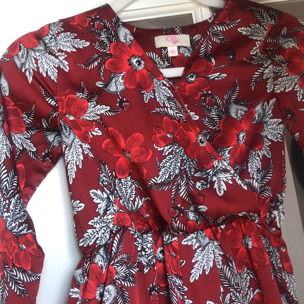 GB Girls Floral Satin Red & Black Jumper size S (Girl)